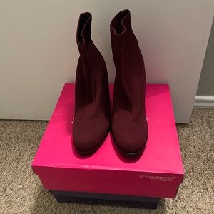 Shoedazzle Minetta Block Heel Bootie in Cordovan